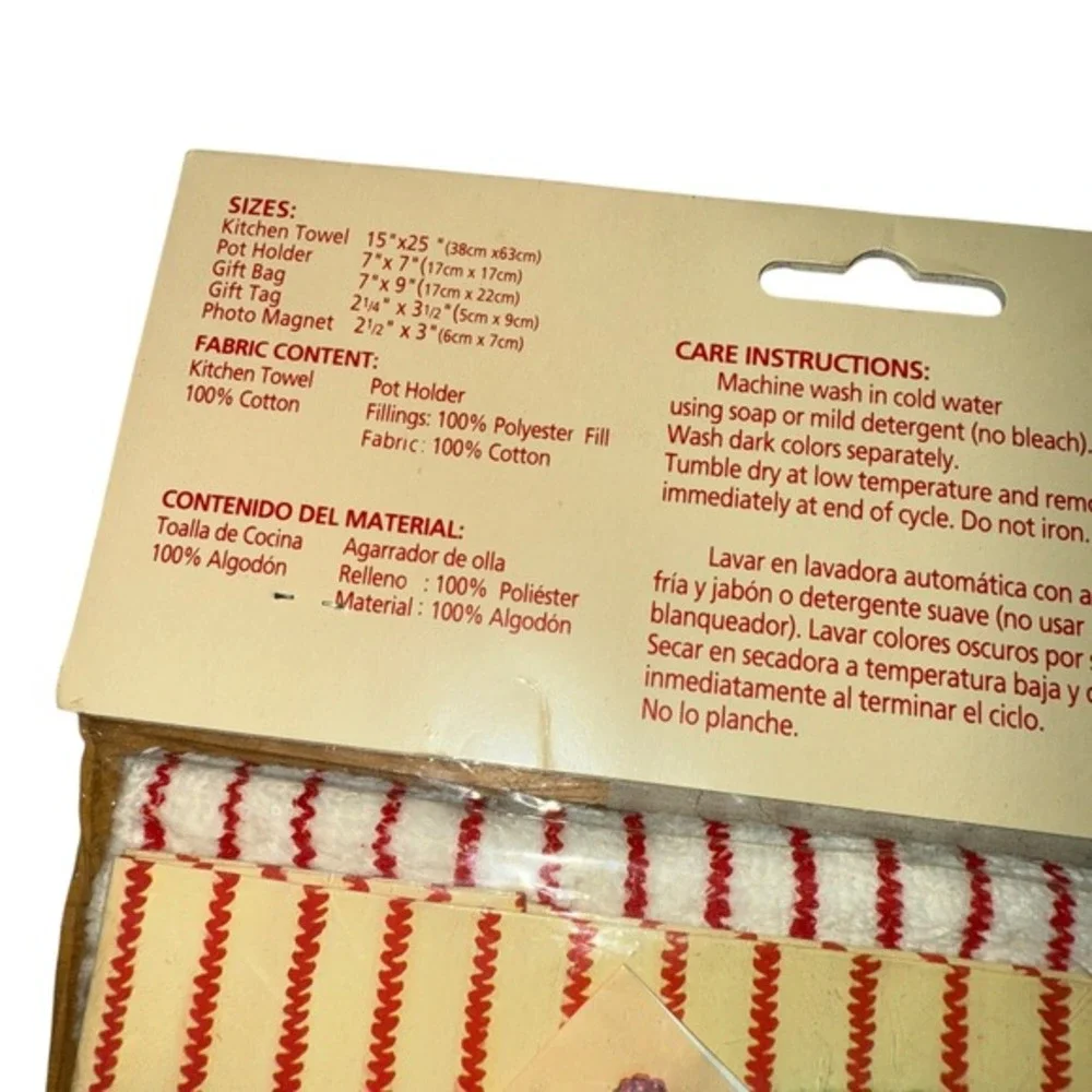 NEW Vtg. Ashley Taylor Christmas 5 Pc Gift Set‎ Kitchen Towel Pot Holder Magnet